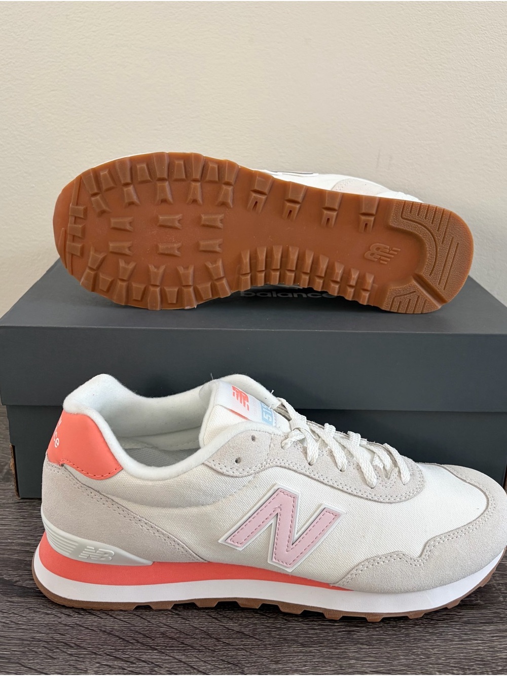 Women's Size 10 New Balance 515 V3 Retro Inspired Sneakers